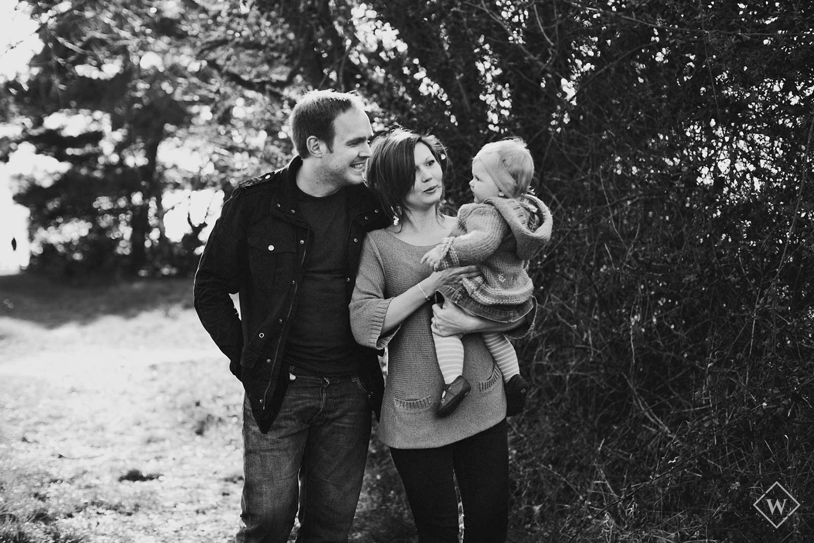 netley abbey engagement photo session southampton
